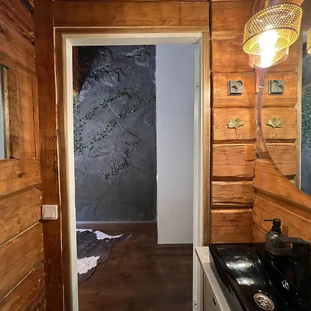 Wood Villa *